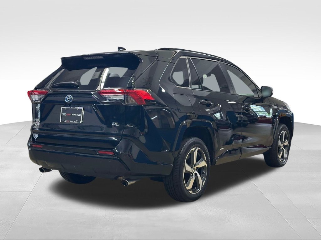 Used 2023 Toyota RAV4 SE AWD/4WD image 8