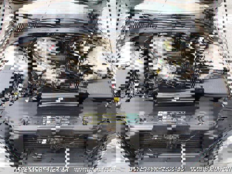 Used 2004 Lincoln LS image 29