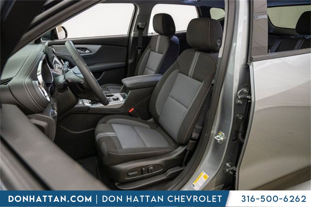 New 2025 Chevrolet Blazer LT w/ Convenience Package image 4