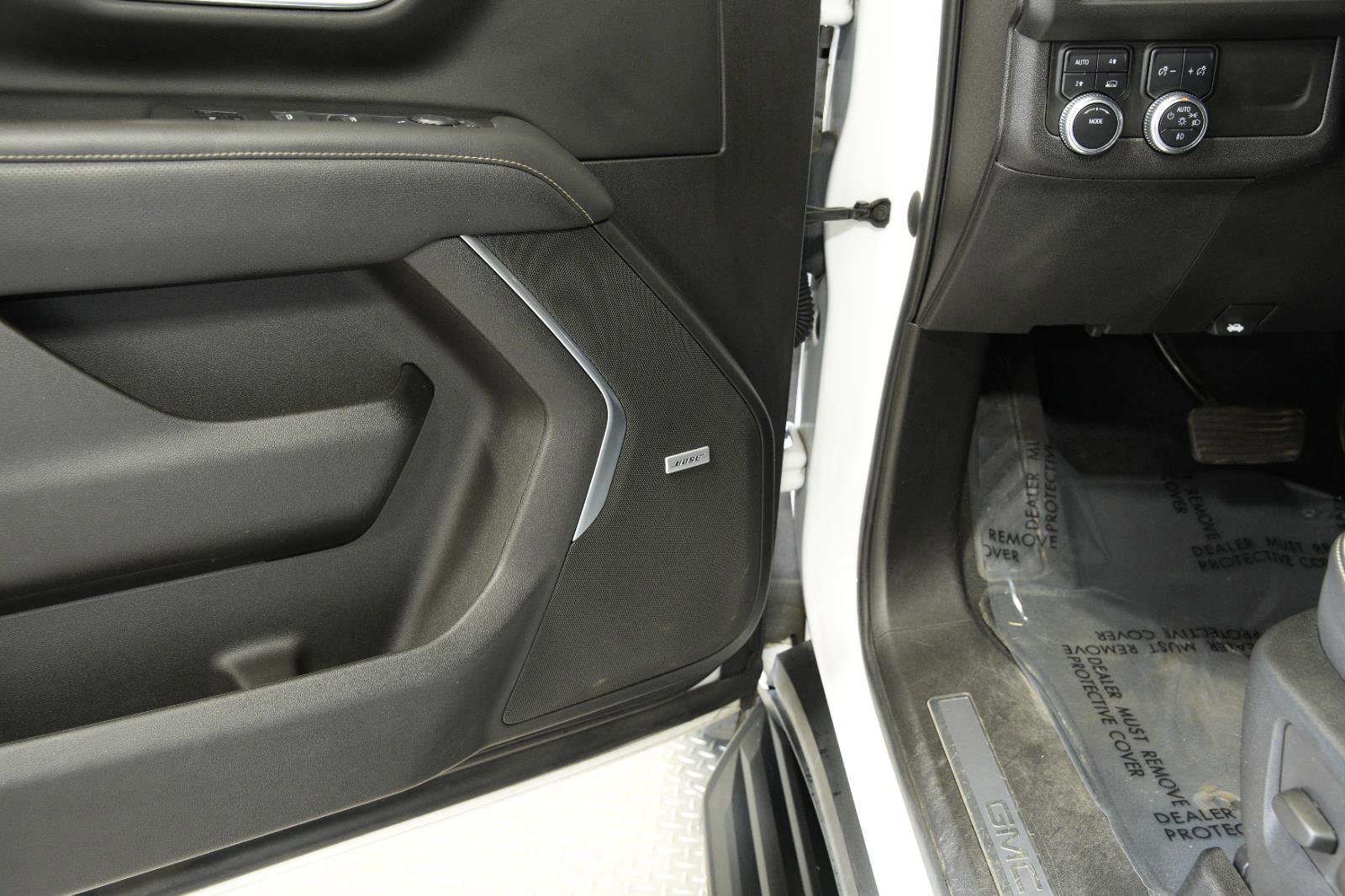 Used 2021 GMC Yukon SLT image 25