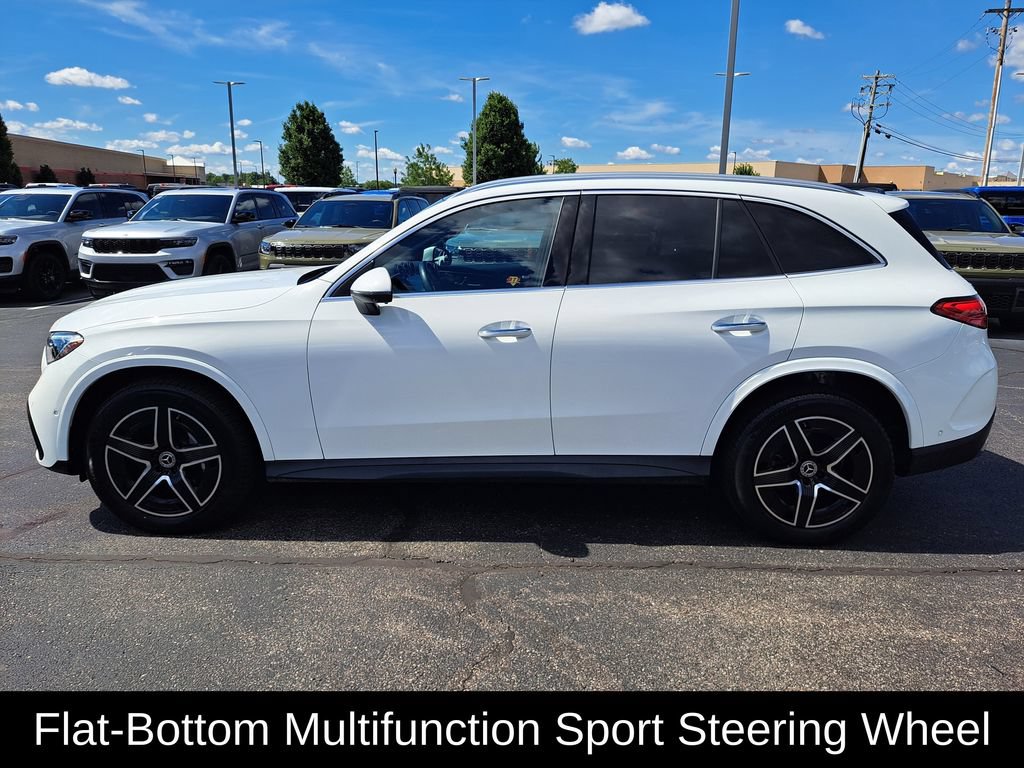 Used 2024 Mercedes-Benz GLC 300 4MATIC image 6
