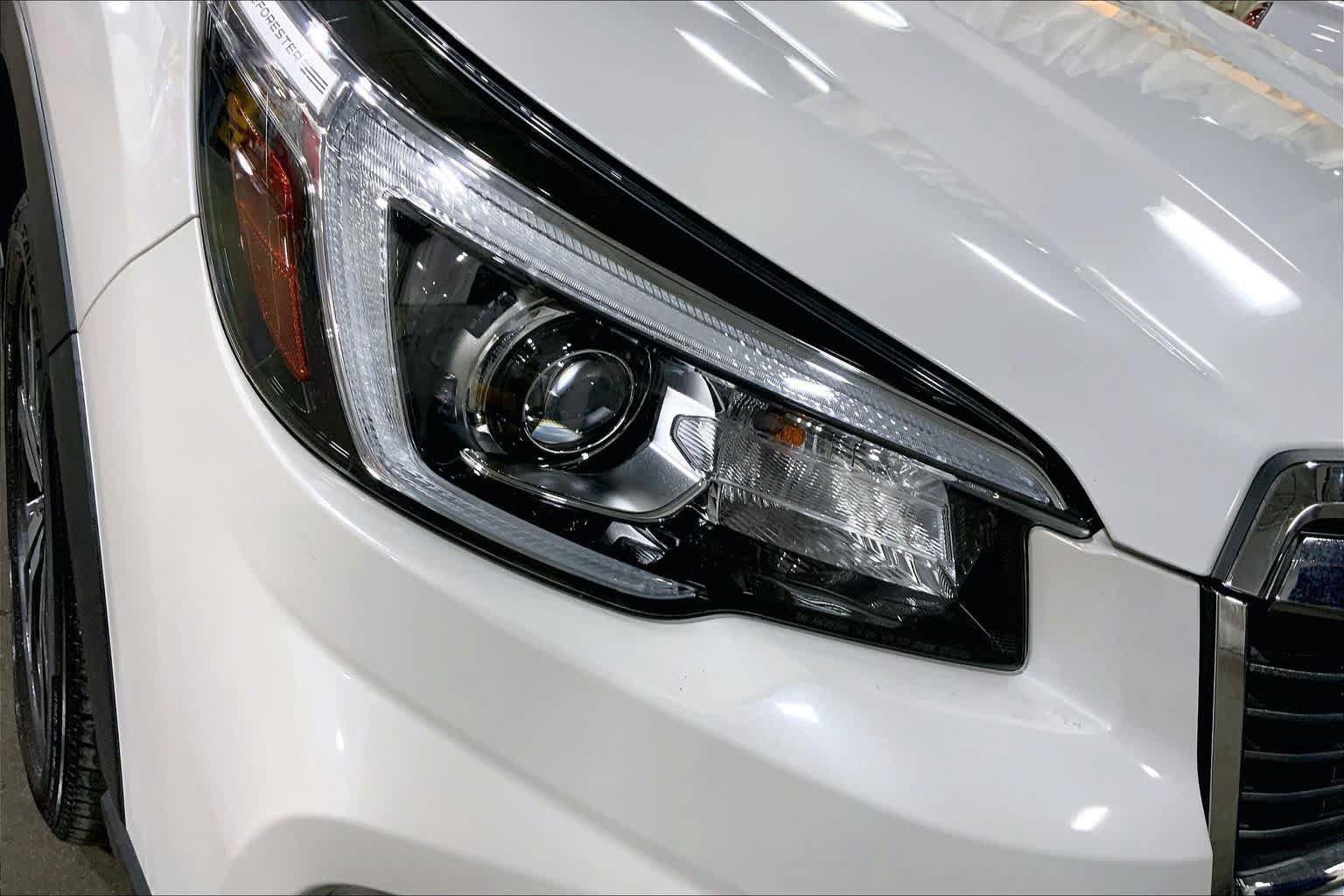 Used 2019 Subaru Forester Limited AWD/4WD image 27