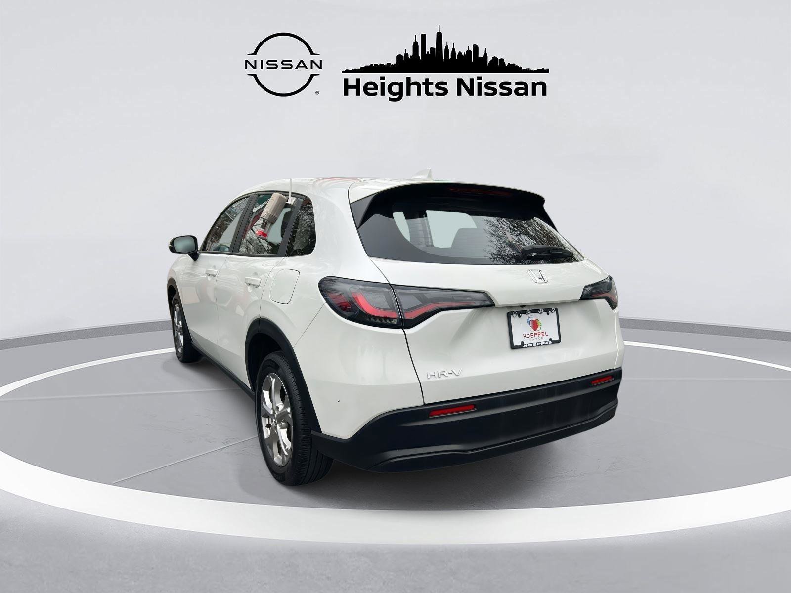 Used 2023 Honda HR-V LX image 7