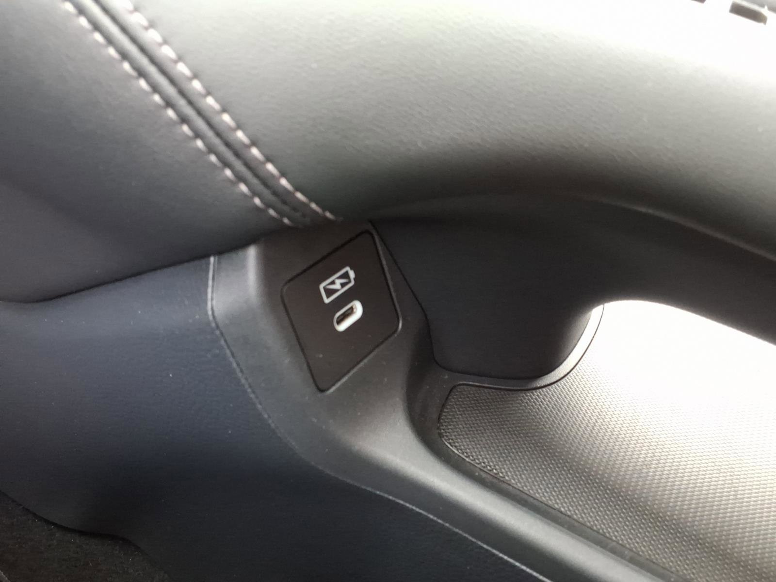 Certified 2024 Honda HR-V EX-L image 23