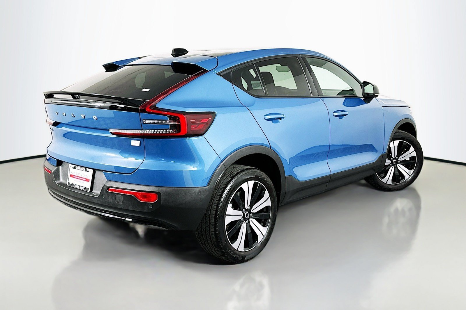 Used 2023 Volvo C40 P8 Recharge Plus w/ Protection Package Premier AWD/4WD image 14