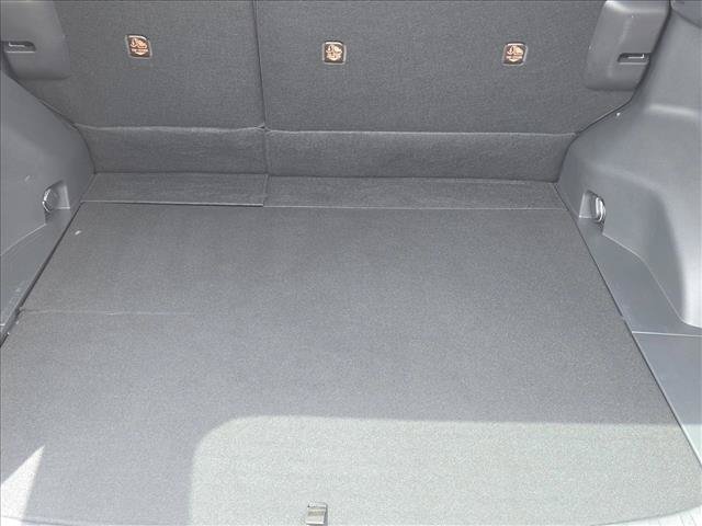Used 2024 Toyota RAV4 XLE AWD/4WD image 6