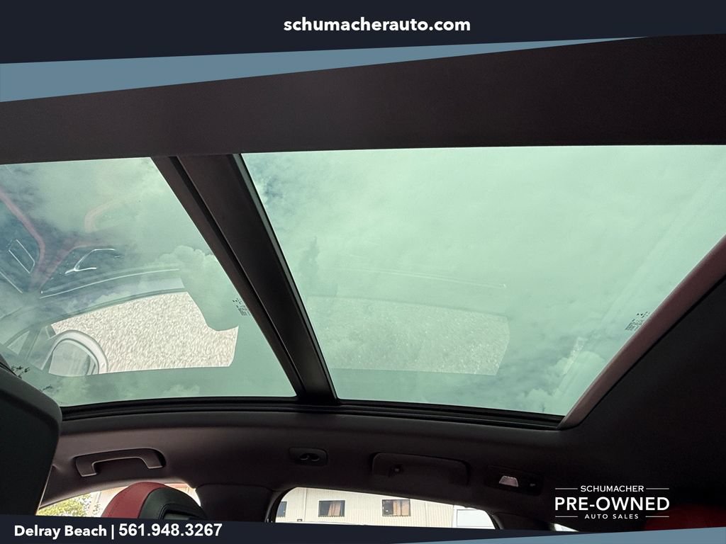 Used 2022 Porsche Macan S AWD/4WD image 14
