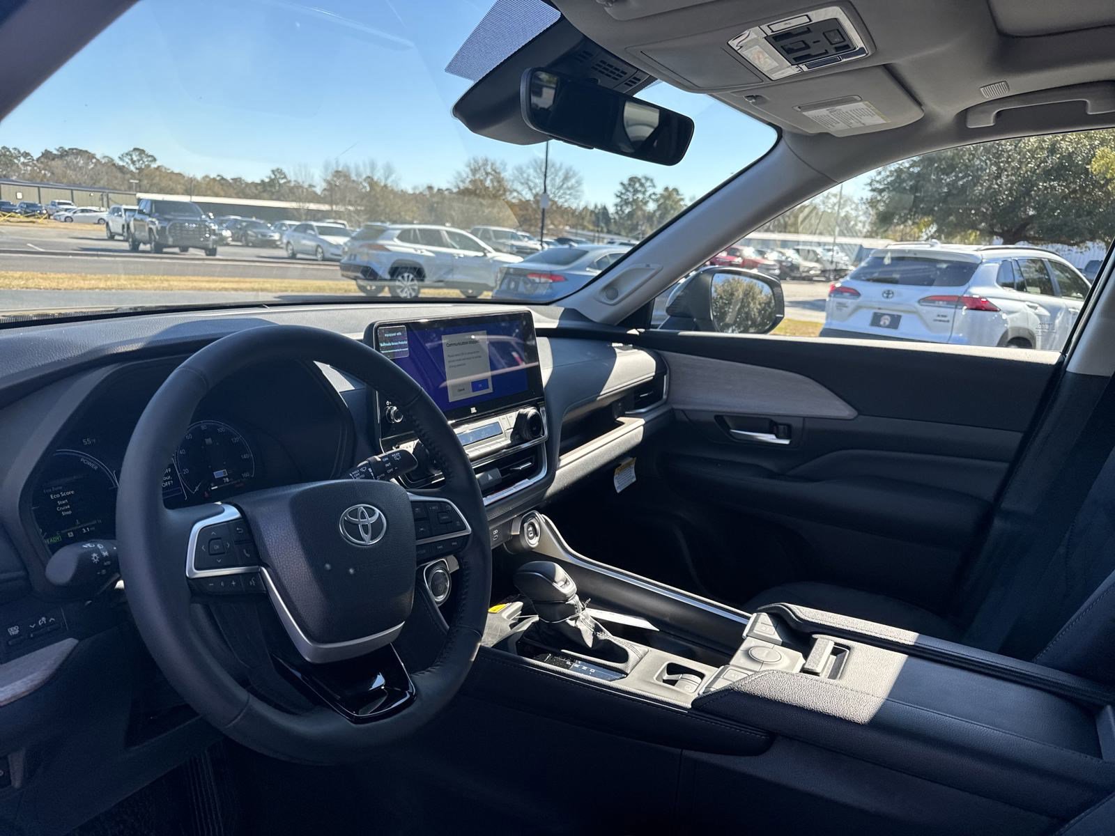 New 2025 Toyota Grand Highlander AWD Hybrid image 15