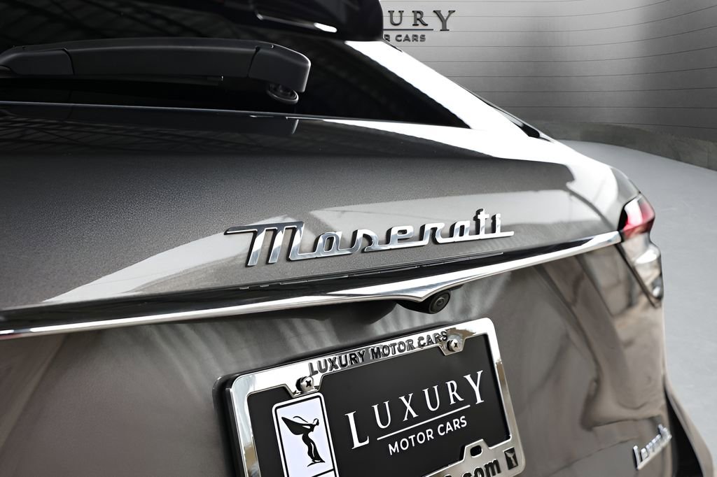 Used 2023 Maserati Levante Modena AWD/4WD image 20
