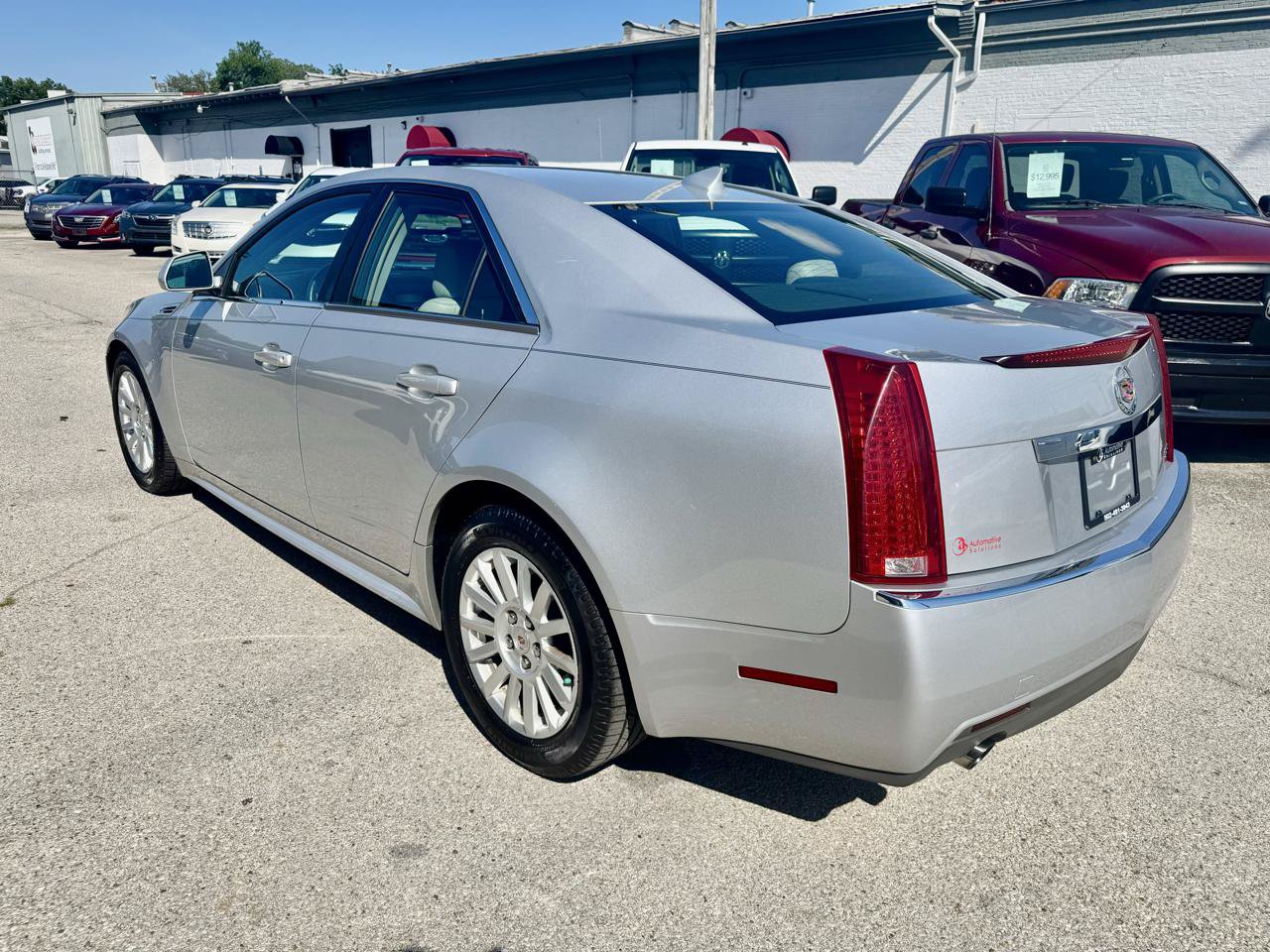Used 2010 Cadillac CTS Sedan RWD image 4
