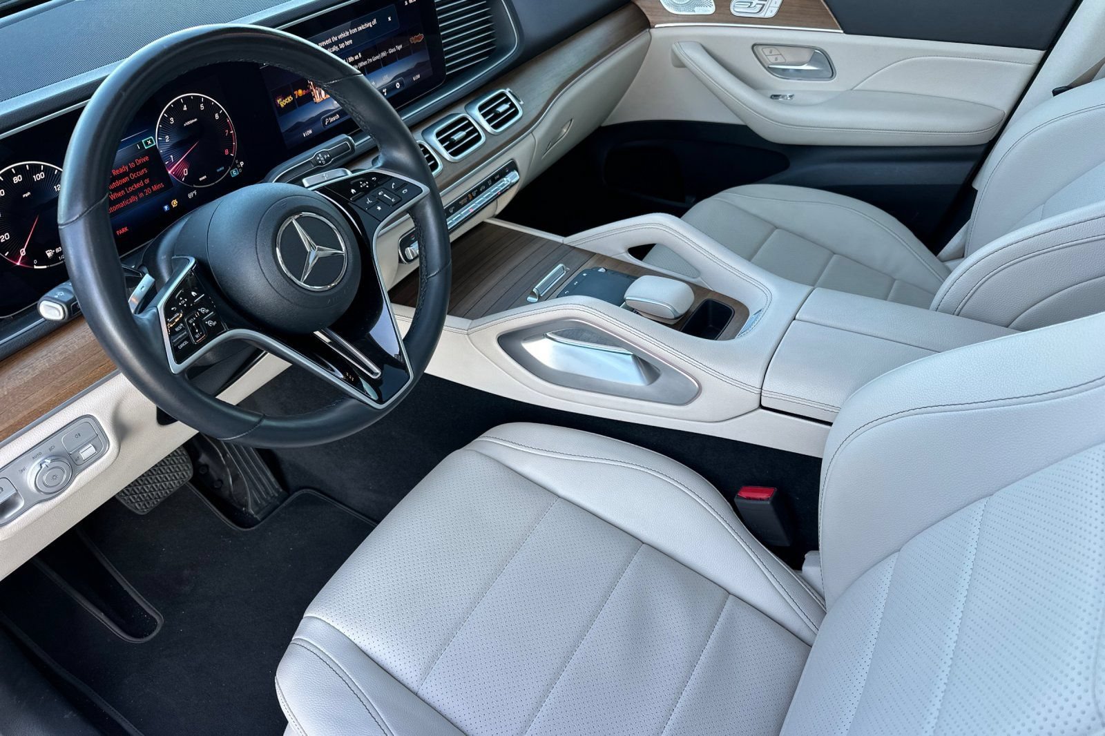 Used 2024 Mercedes-Benz GLE 350 4MATIC image 10