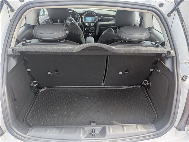 Used 2024 MINI Cooper SE FWD image 6