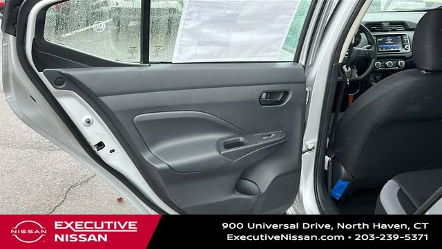 Used 2025 Nissan Versa S w/ Trunk Package image 19