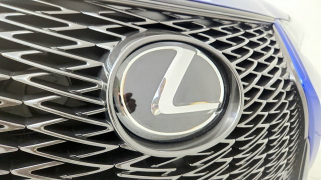 Used 2024 Lexus UX 250h F Sport FWD image 31