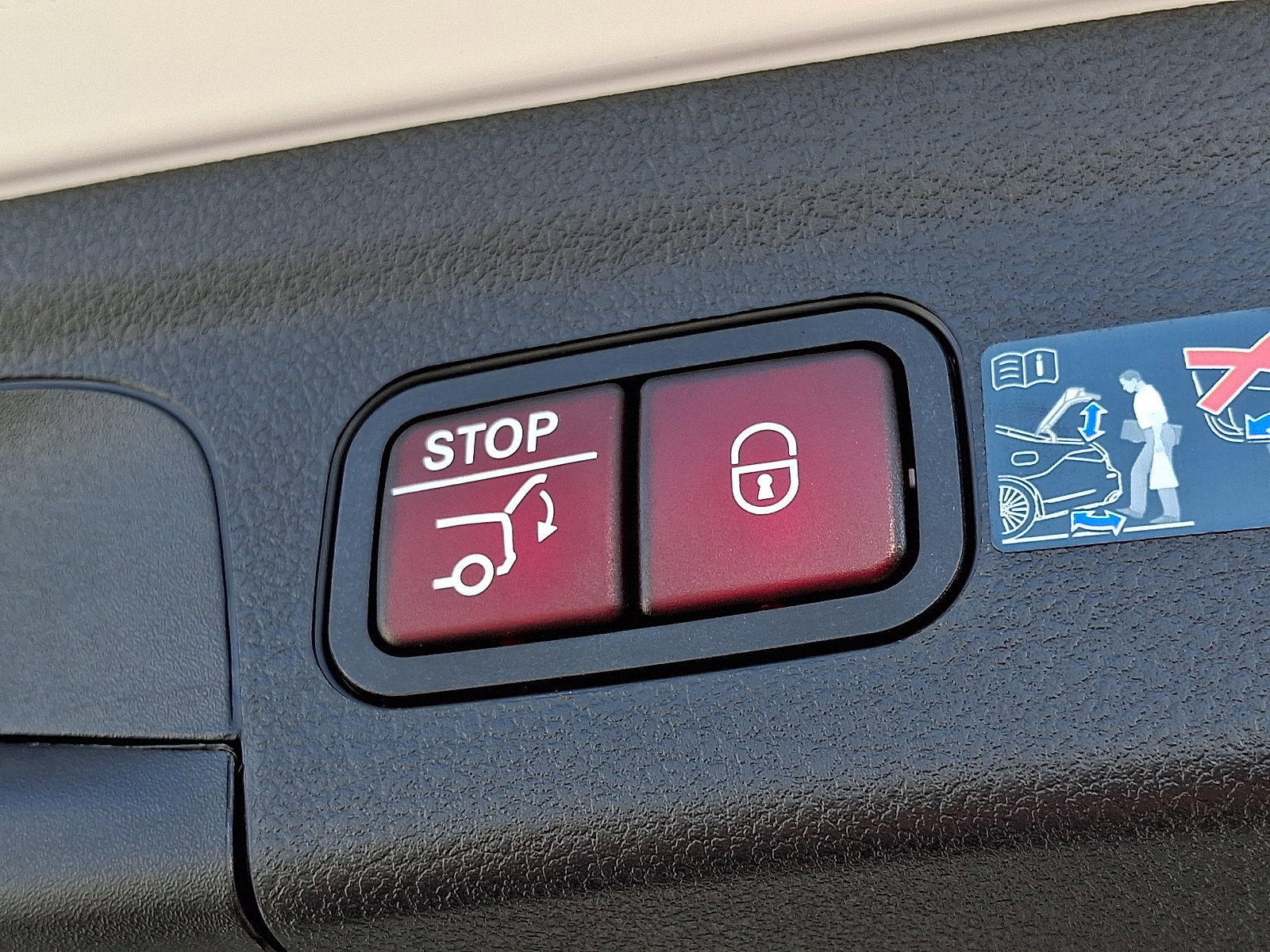 Used 2026 Mercedes-Benz GLE 350 4MATIC image 32