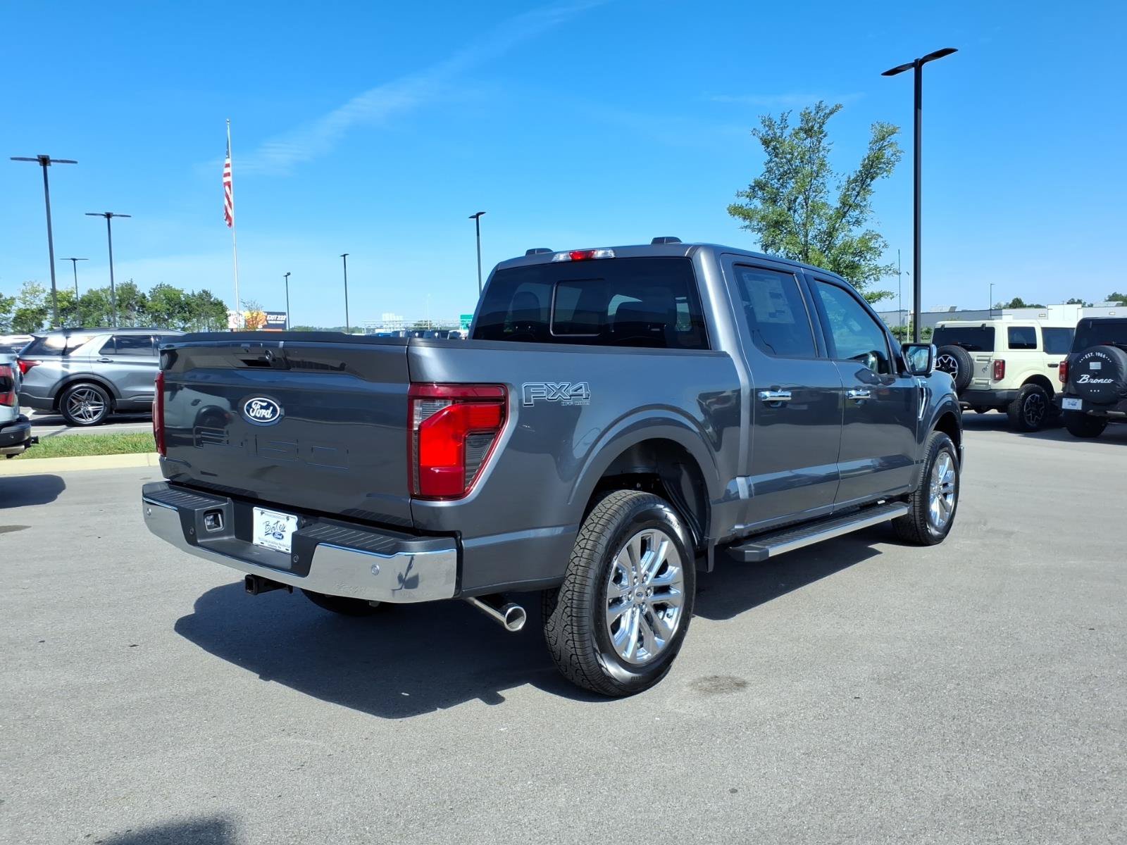 New 2026 Ford F150 XLT w/ Equipment Group 302A MID AWD/4WD image 3