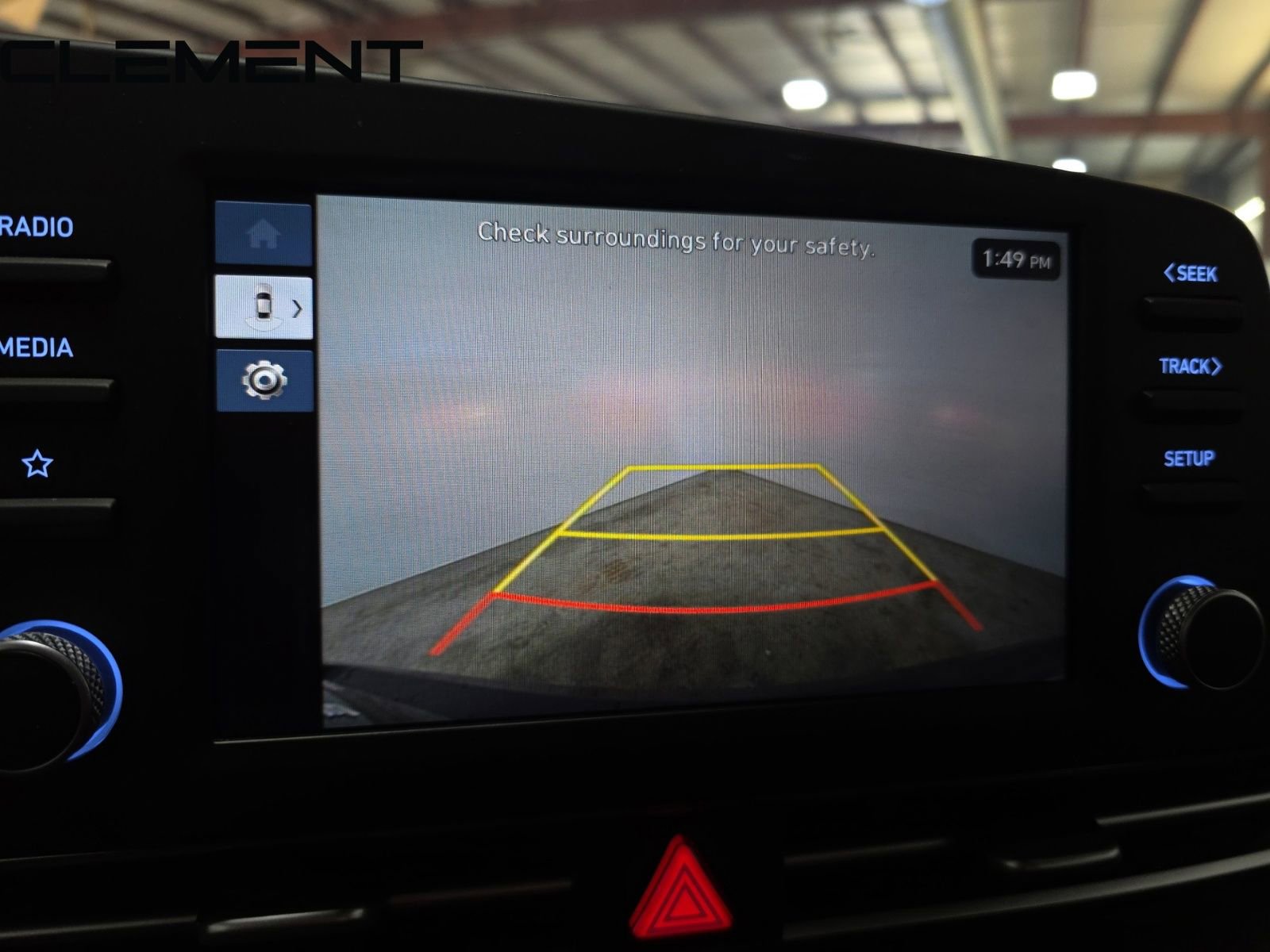 Used 2025 Hyundai Elantra SE image 19