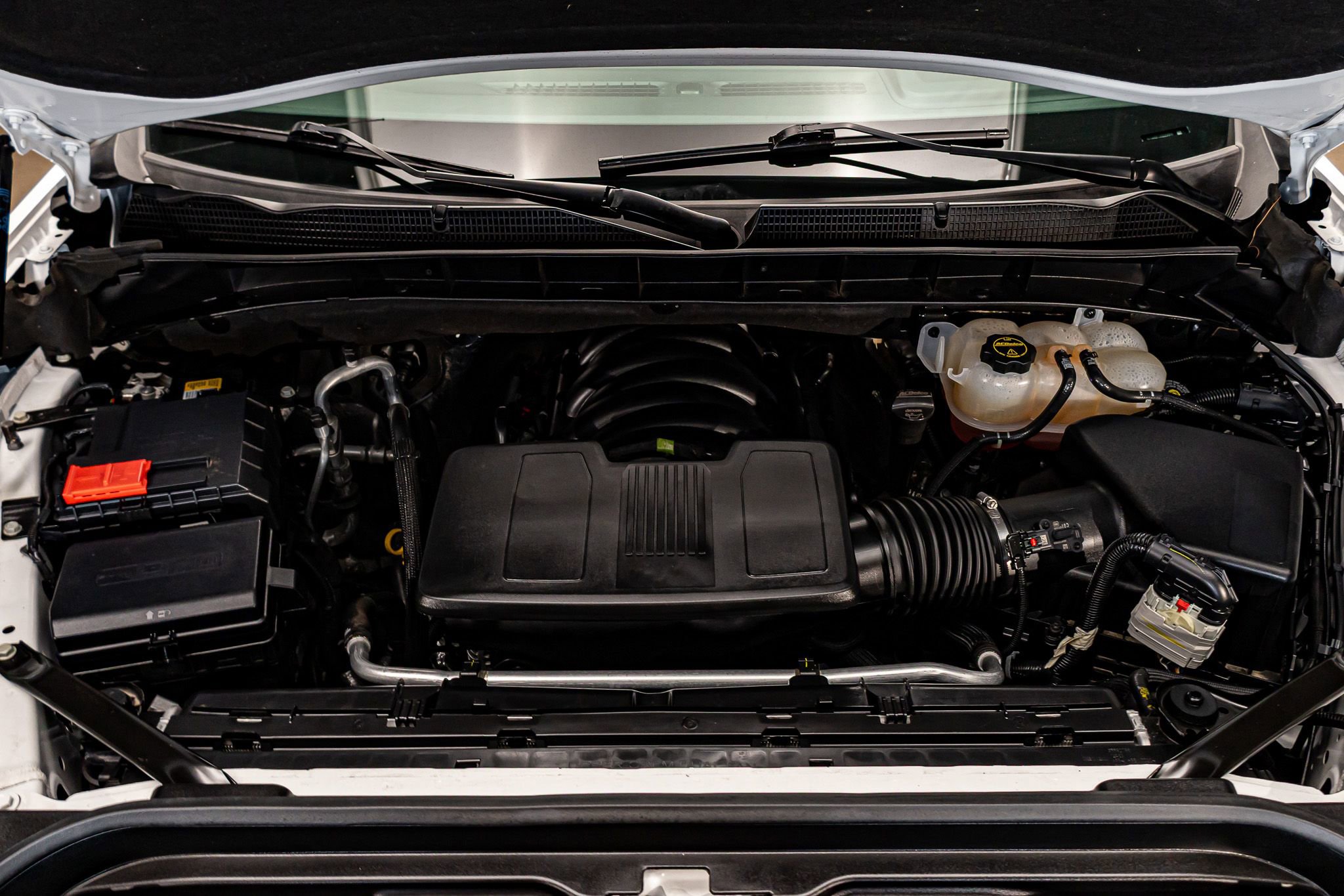 Used 2025 GMC Sierra 1500 Elevation image 32