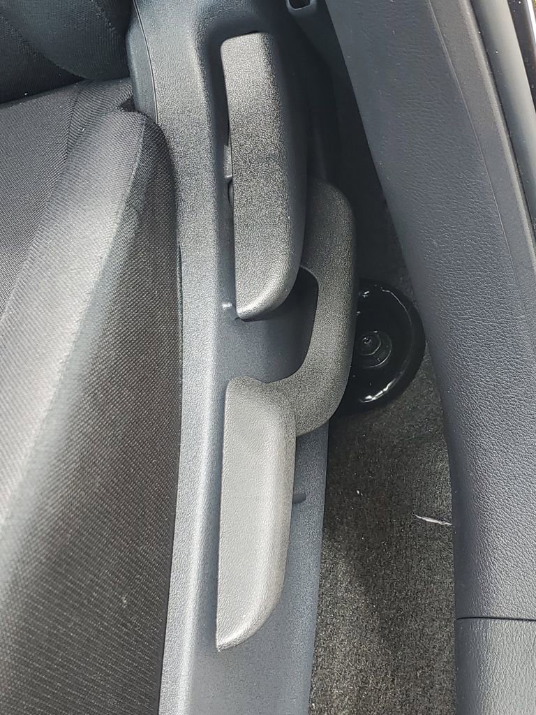 Certified 2024 Nissan Kicks S FWD image 23