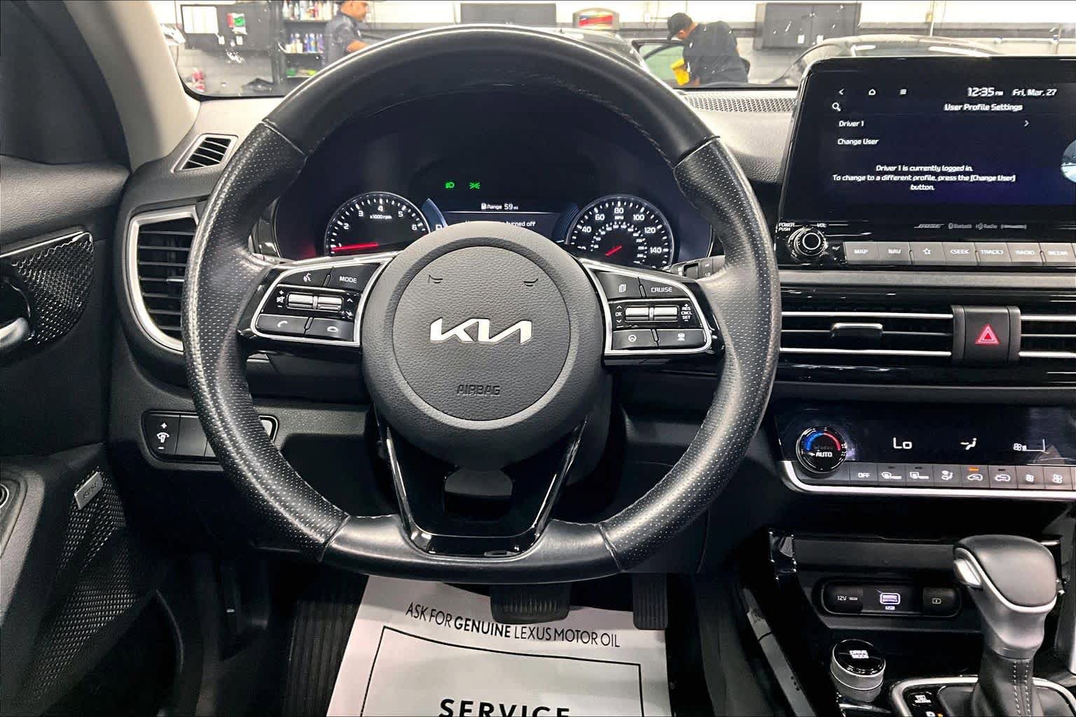 Used 2022 Kia Seltos SX w/ Sunroof Package image 5