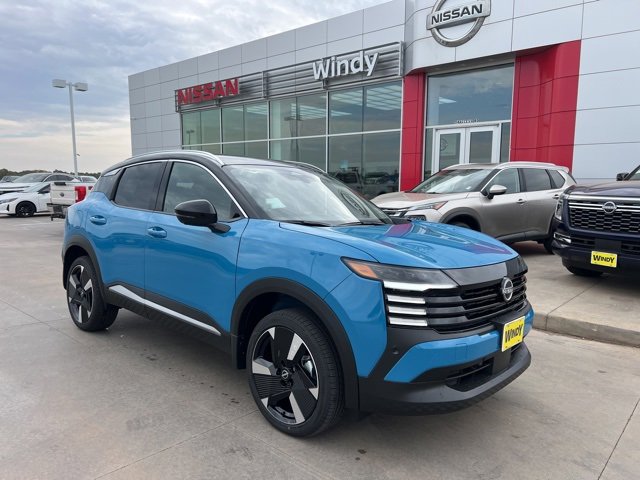 New 2026 Nissan Kicks SR image 1