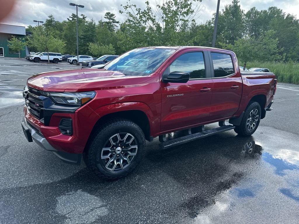 Used 2023 Chevrolet Colorado Z71 w/ Z71 Convenience Package 2