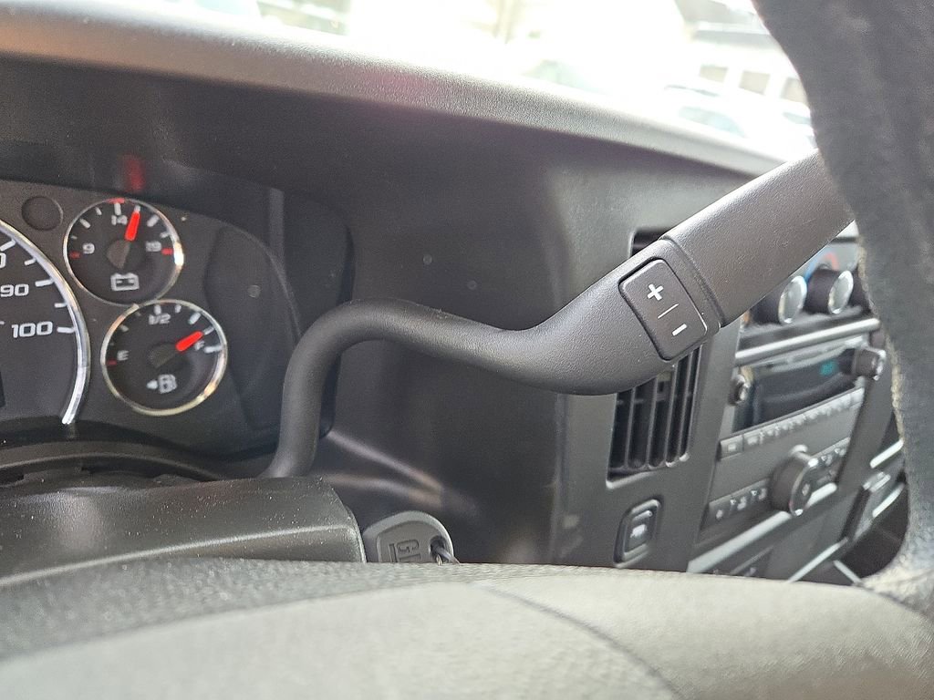 Used 2024 GMC Savana 2500 w/ Driver Convenience Package image 21