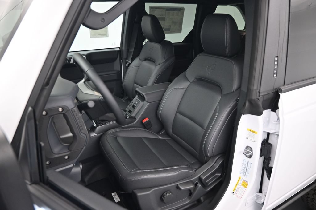 New 2026 Ford Bronco Badlands w/ Wildtrak Package AWD/4WD image 8
