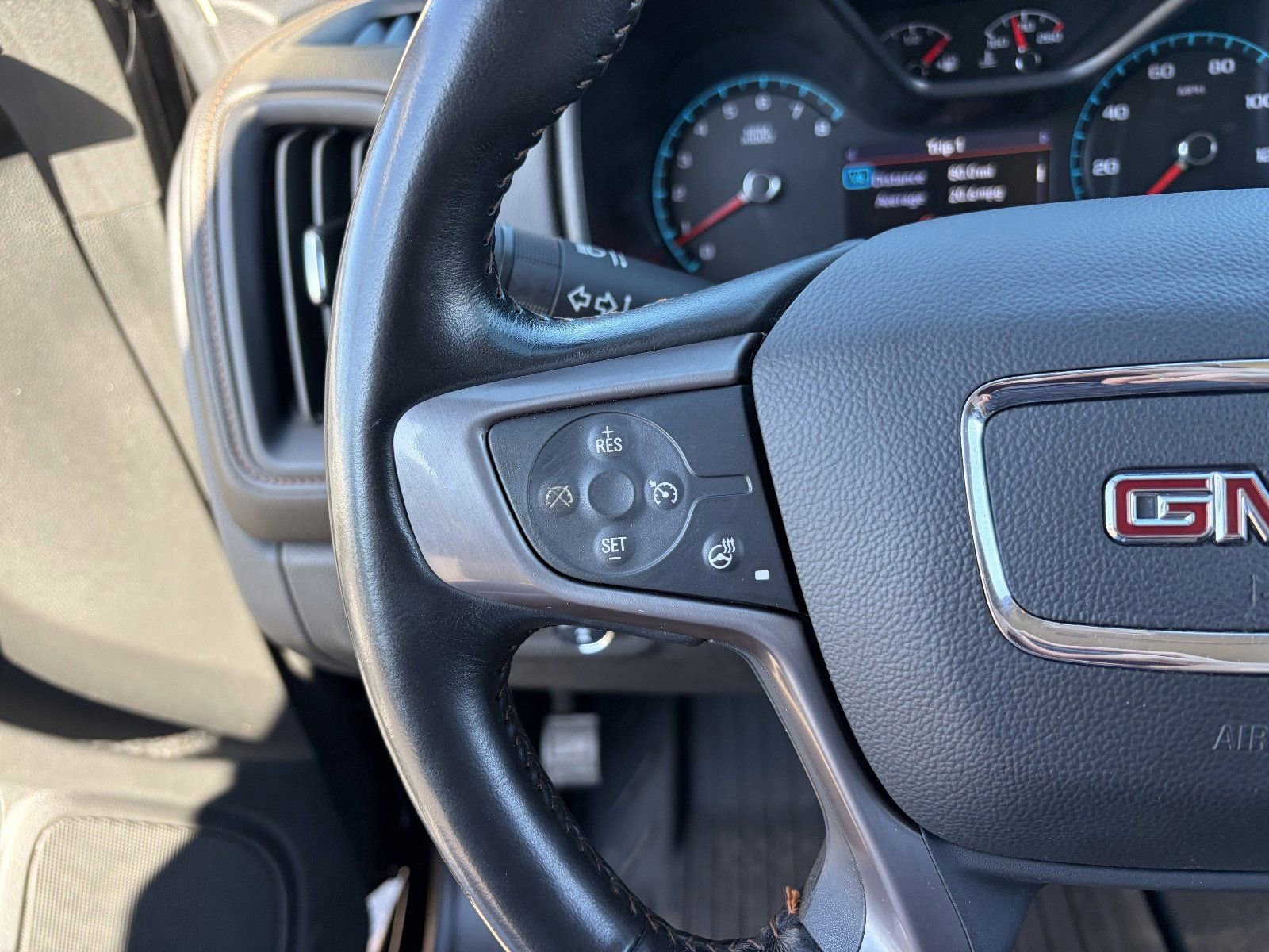 Certified 2022 GMC Canyon AT4 AWD/4WD image 25