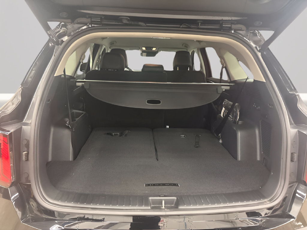 Certified 2026 Kia Sorento EX AWD/4WD image 19