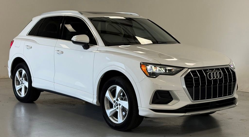 Used 2022 Audi Q3 2.0T Premium w/ Convenience Package AWD/4WD image 6