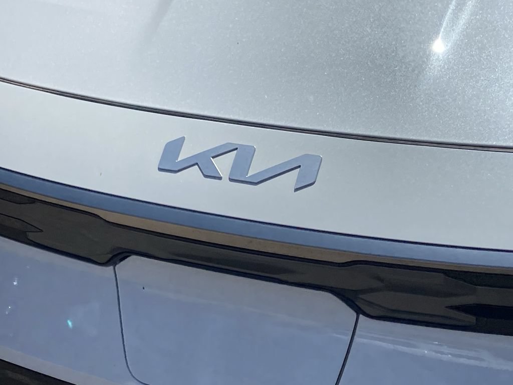 Used 2023 Kia Niro Wind FWD image 27