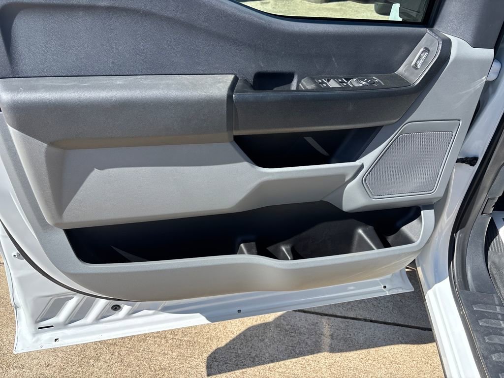 Used 2024 Ford F350 XL w/ 360-Degree Camera Package image 11