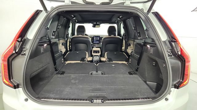 New 2026 Volvo XC90 T8 Ultra w/ Protection Package AWD/4WD image 44