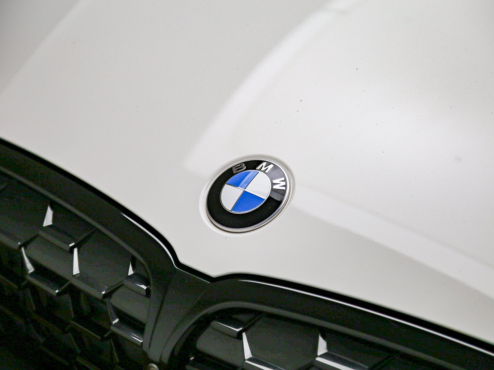 Certified 2025 BMW M340i xDrive w/ Premium Package AWD/4WD image 9