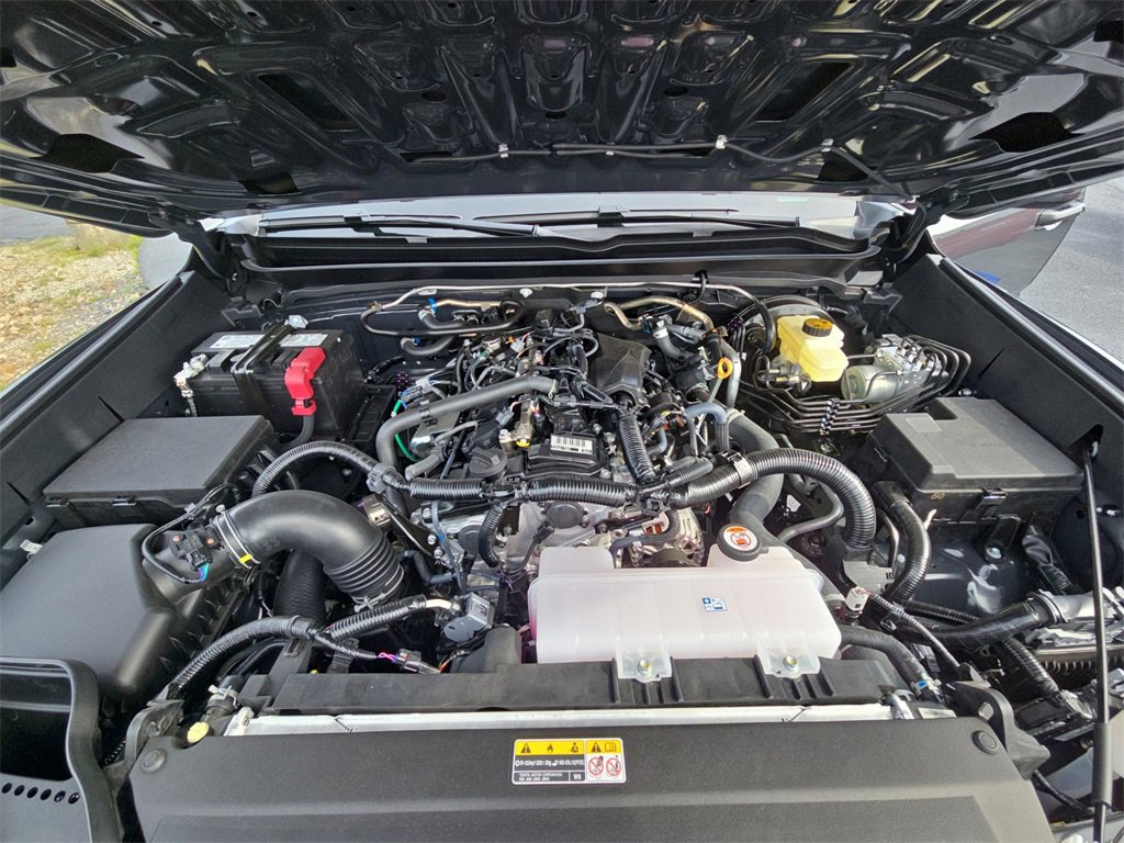 New 2025 Toyota Tacoma SR image 30