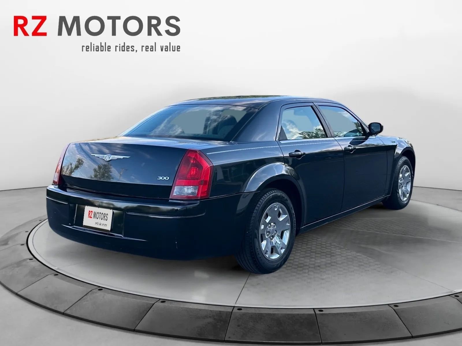 Used 2007 Chrysler 300 image 5