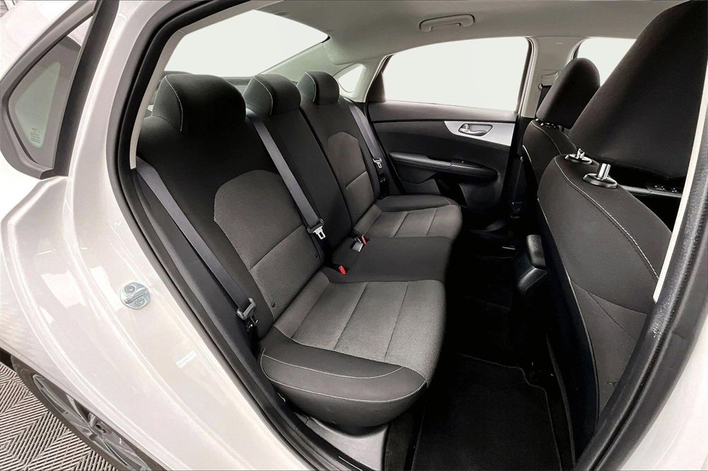 Used 2024 Kia Forte LXS w/ LXS Technology Package image 27