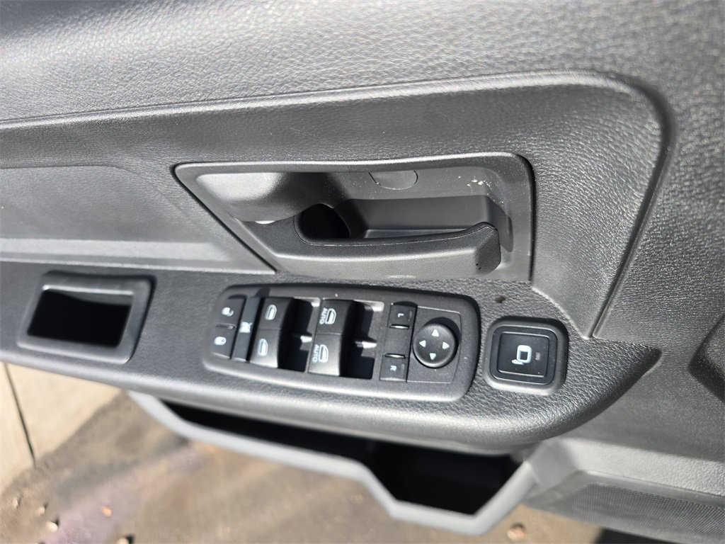 New 2024 RAM 2500 Tradesman w/ Chrome Appearance Group image 29