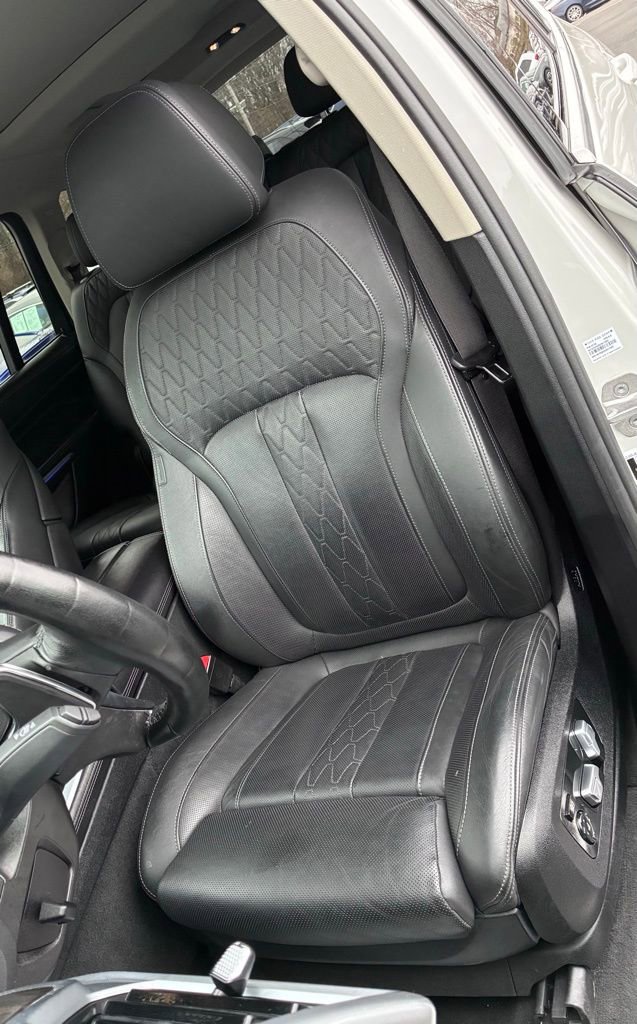 Used 2024 BMW X7 xDrive40i w/ Premium Package AWD/4WD image 30