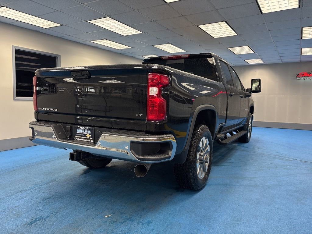 New 2026 Chevrolet Silverado 2500 LT w/ All Star Edition AWD/4WD image 2