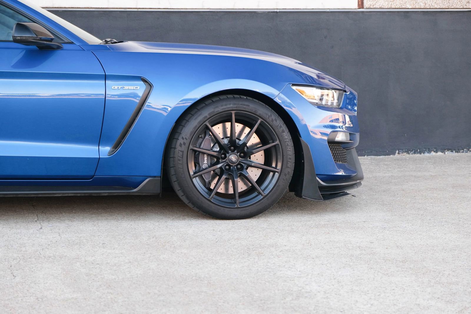 Used 2017 Ford Mustang Shelby GT350 w/ Electronics Package image 13