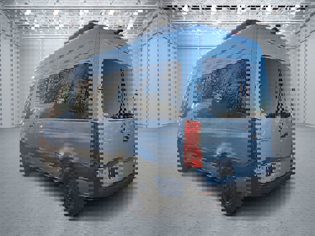 New 2025 Mercedes-Benz Sprinter 2500 image 4