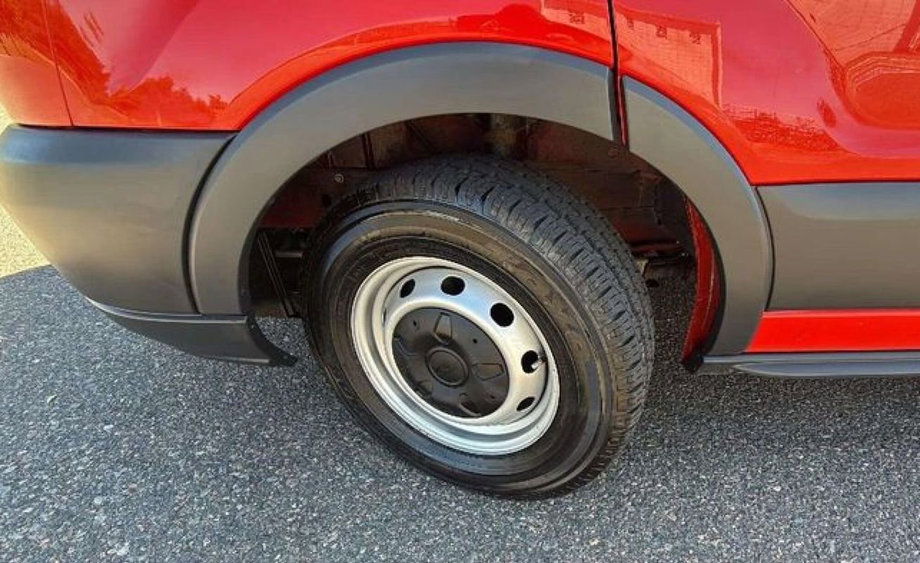 Used 2016 Ford Transit 150 XL image 24