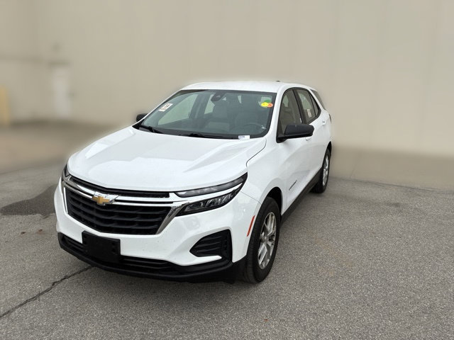 Used 2024 Chevrolet Equinox LS AWD/4WD image 14