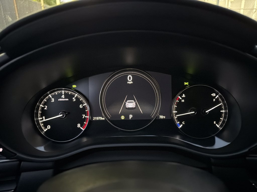 Used 2025 MAZDA MAZDA3 s FWD image 4