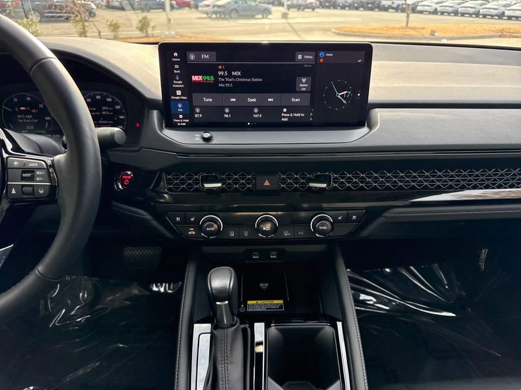 Certified 2023 Honda Accord Touring image 16