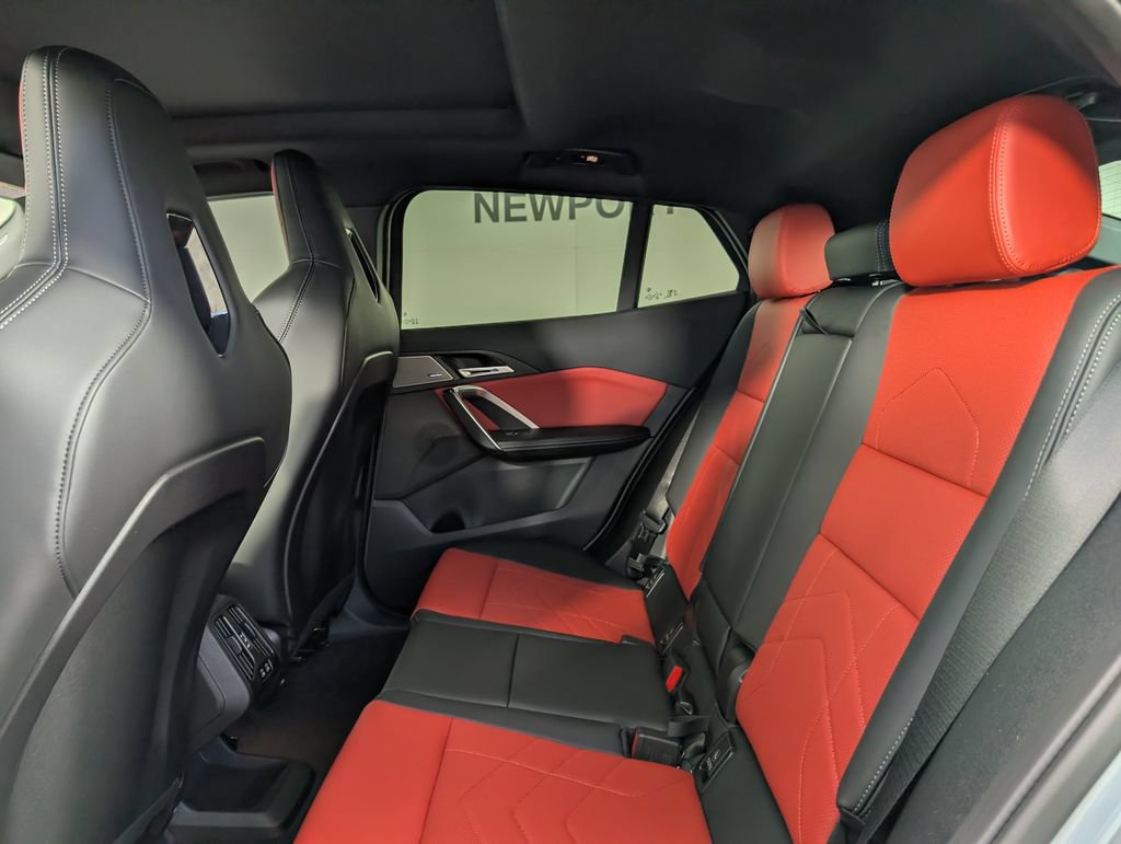 New 2026 BMW X2 M35i w/ Technology Package AWD/4WD image 13