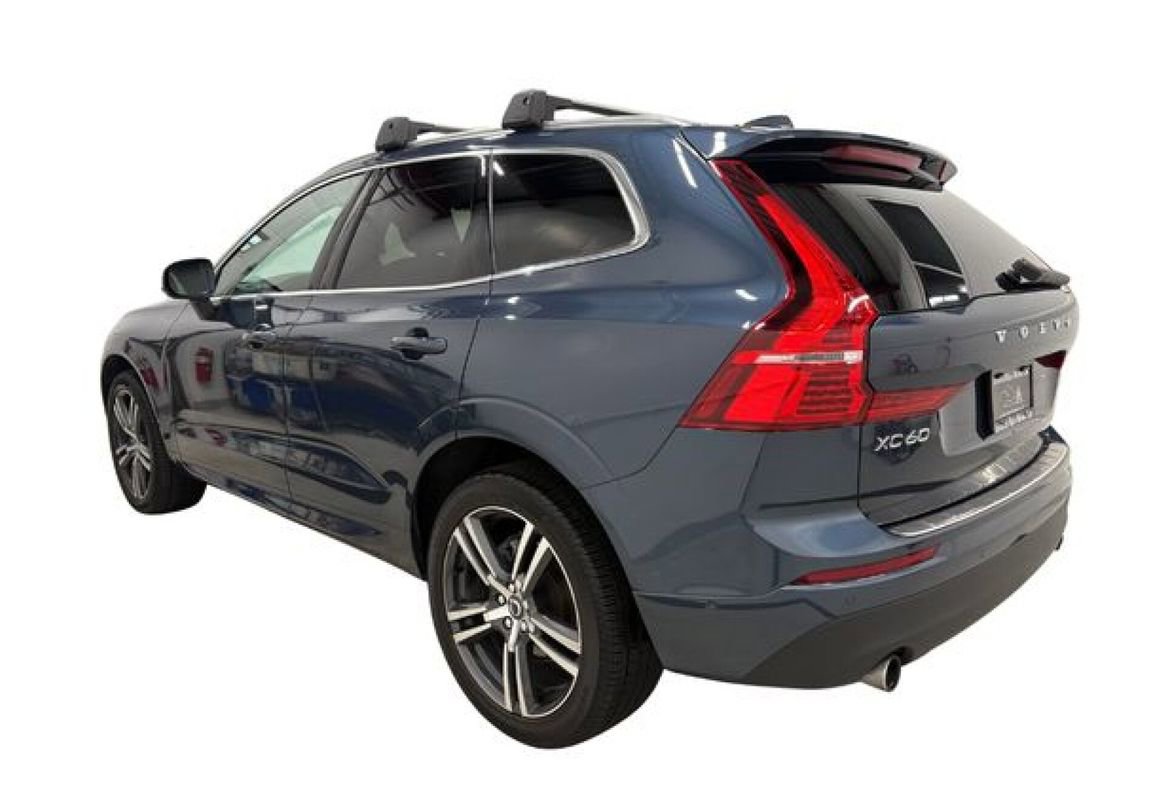 Used 2019 Volvo XC60 T5 Momentum w/ Advanced Package AWD/4WD image 6