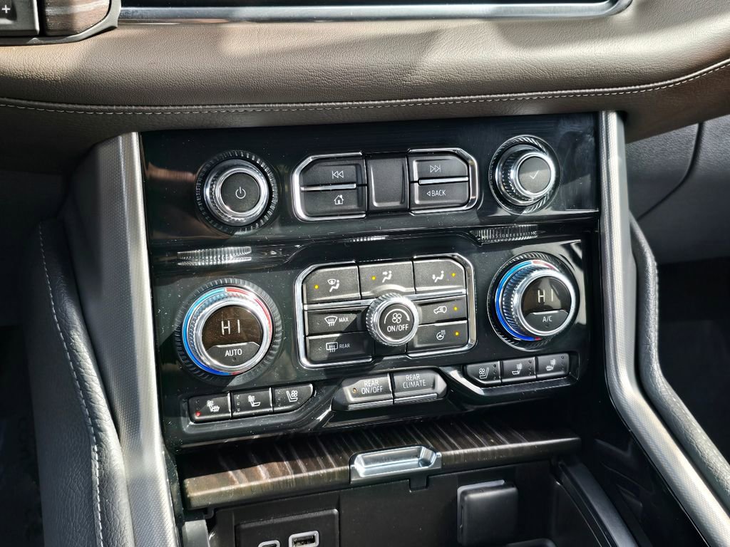 Certified 2023 GMC Yukon XL Denali w/ Denali Reserve Package image 25